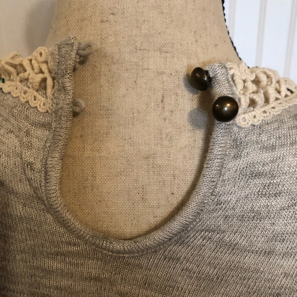 SKYLAR & JADE NWT Top Heather Grey - Picture 6 of 8